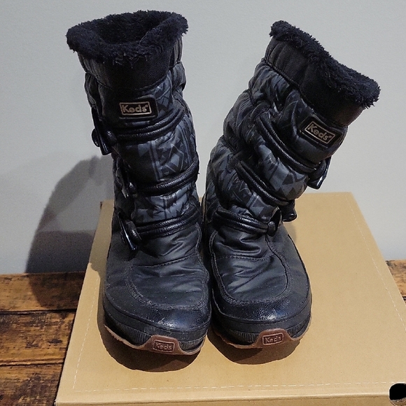 Keds Black Winter Boots with Faux Fur - Picture 2 of 5